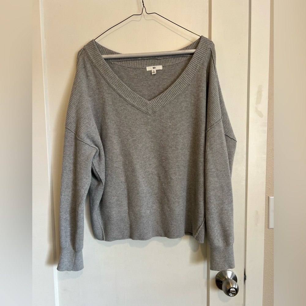 Nordstrom BP Gray V-Neck Ribbed Sweater